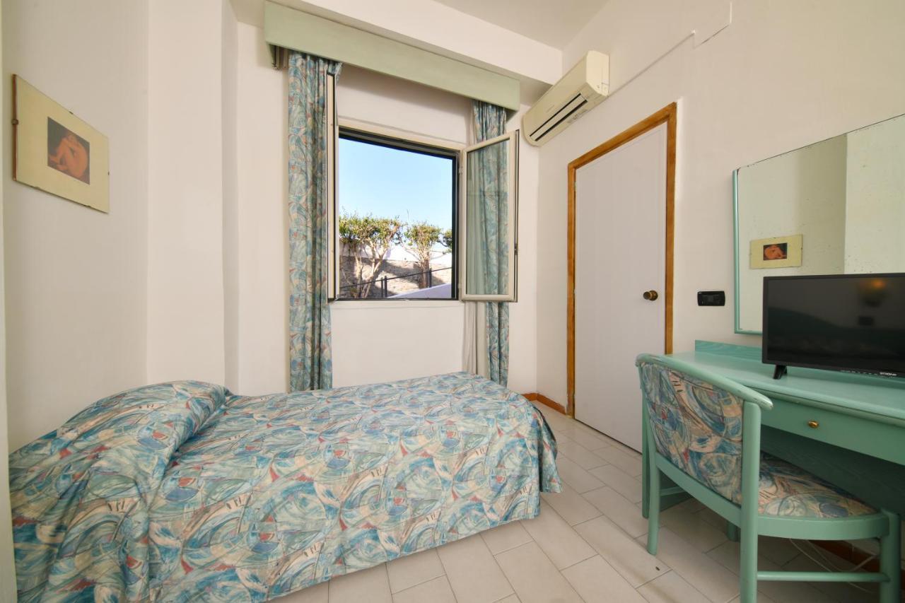 Hotel Fortuna - Seaside 3*